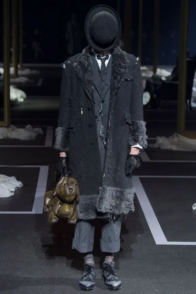 Look 2